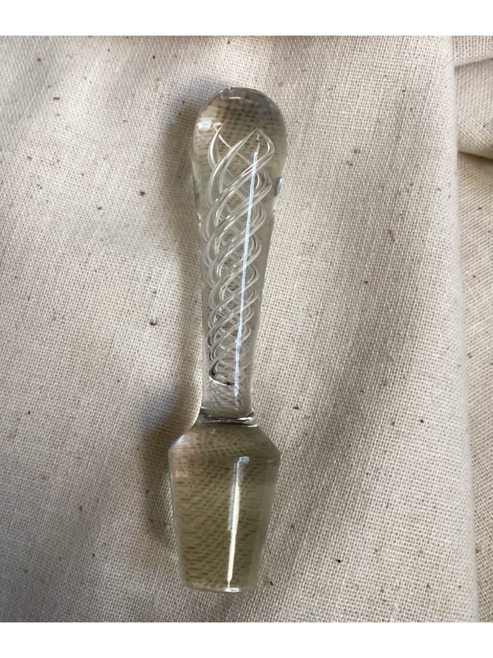 Decanter stopper, replacement for decanter. Air Twist Design. Wine stopper